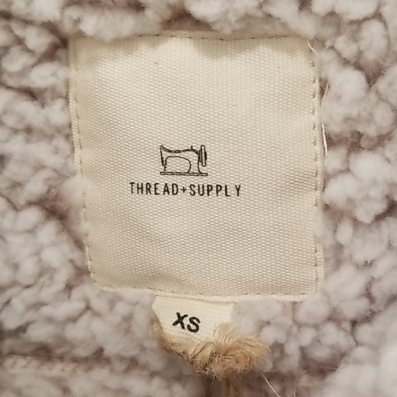 💕THREAD & SUPPLY💕 Arctic Fleece Vest Smoke Rose - Picture 7 of 9